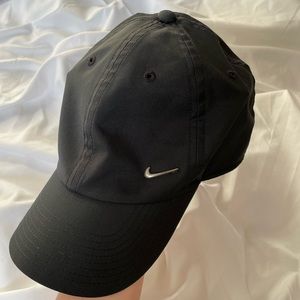 nike cap / hat